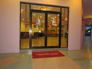 Hotel Lam Seng Pantai Remis Exterior photo
